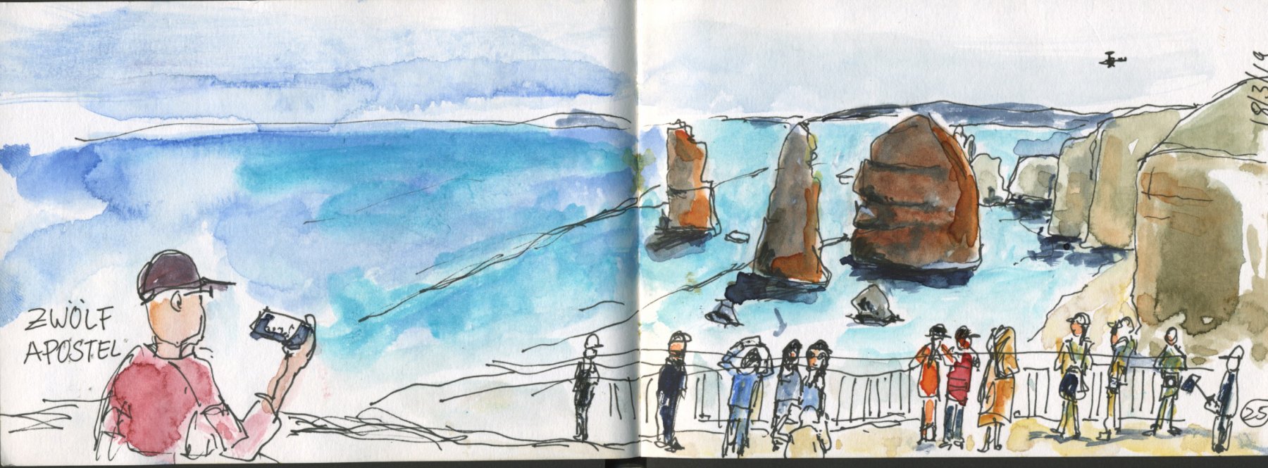 Zwölf Apostel Lookout mit vielen Touristen aller Nationen